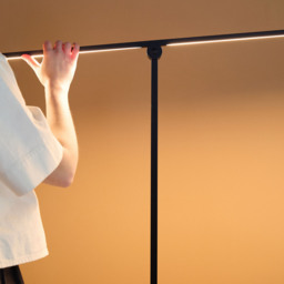 Axis Floor Lamp Black - thumbnail 3