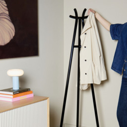 Ikari Coat Stand Black - thumbnail 3