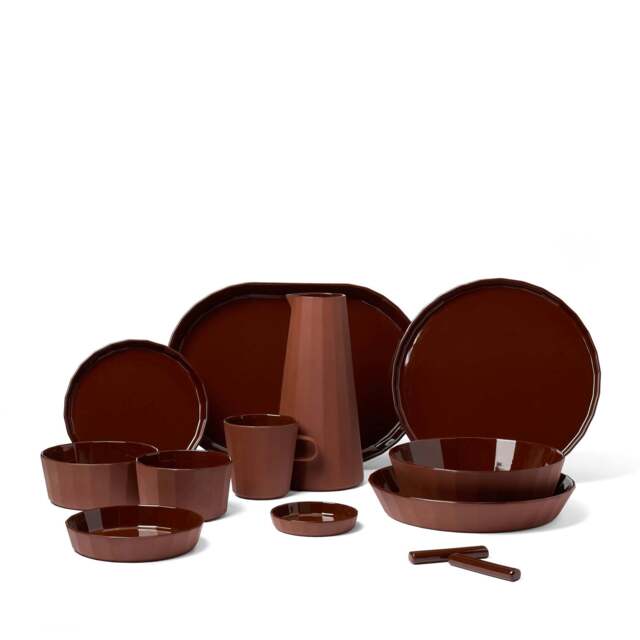 Fade Dinner & Serveware Cacao (40 Piece/ 4 Place Set) - image 1