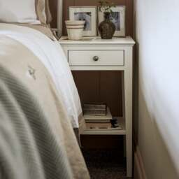 Narrow Bedside Table - Chantilly Warm White - The Cotswold Company - thumbnail 3