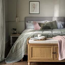Churchill Natural Tweed Super King Upholstered Bed - The Cotswold Company - thumbnail 2