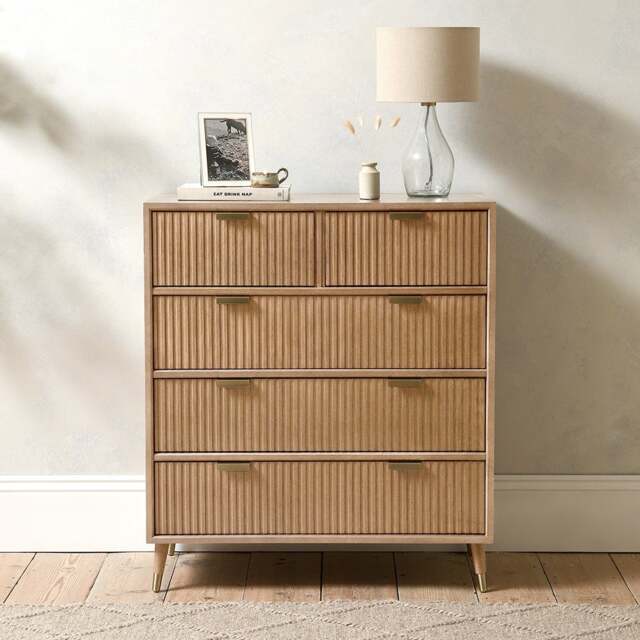 Oakridge Blonde Oak 5 Drawer Chest - The Cotswold Company - image 1