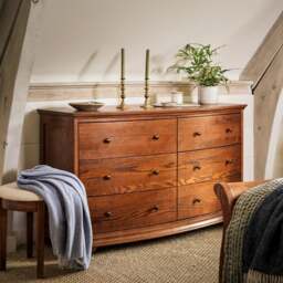 Winchcombe Dark Oak Low and Wide 6 Drawer Chest - The Cotswold Company