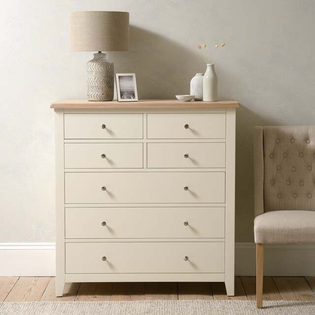 7 Drawer Chest - Chester Classic Cream - The Cotswold Company - image 1