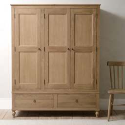 Elkstone Mellow Oak Triple Wardrobe - The Cotswold Company
