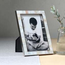 Photo Frame 4x6 - Mother of Pearl - The Cotswold Company