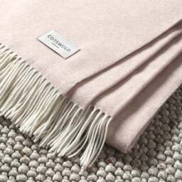 Throw With Cashmere Dusty Rose - Home Accessories - The Cotswold Company