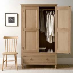 Elkstone Mellow Oak Double Wardrobe - The Cotswold Company - thumbnail 2