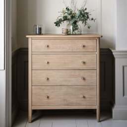 Berkeley Nordic Oak 4 Drawer Chest - The Cotswold Company