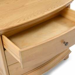Winchcombe Oiled Oak Wide 3 Drawer Bedside Table - The Cotswold Company - thumbnail 5