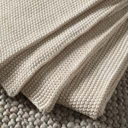 Chunky Knit Throw Ivory - Home Accessories - The Cotswold Company - thumbnail 2