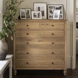 Elkstone Mellow Oak 7 Drawer Chest - The Cotswold Company - thumbnail 2