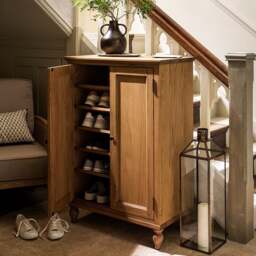 Shoe Cupboard - Elkstone Mellow Oak - The Cotswold Company - thumbnail 2