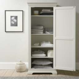 Chantilly Warm White Single Wardrobe - The Cotswold Company - thumbnail 2