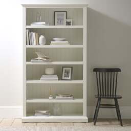 Stow Warm White Large Bookcase - The Cotswold Company - thumbnail 2
