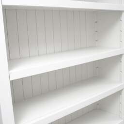 Stow Warm White Large Bookcase - The Cotswold Company - thumbnail 6