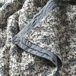 Agnes Floral Bed Throw - Home Accessories - The Cotswold Company