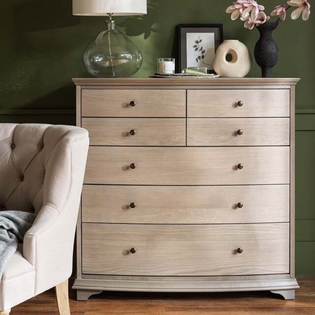 Winchcombe Smoked Oak 7 Drawer Chest - The Cotswold Company - image 1