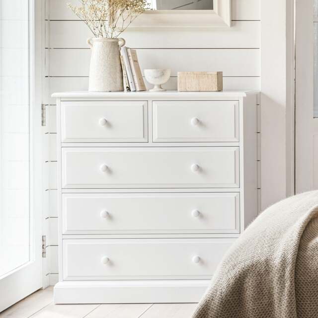 Pensham Pure White 5 Drawer Chest - The Cotswold Company - image 1