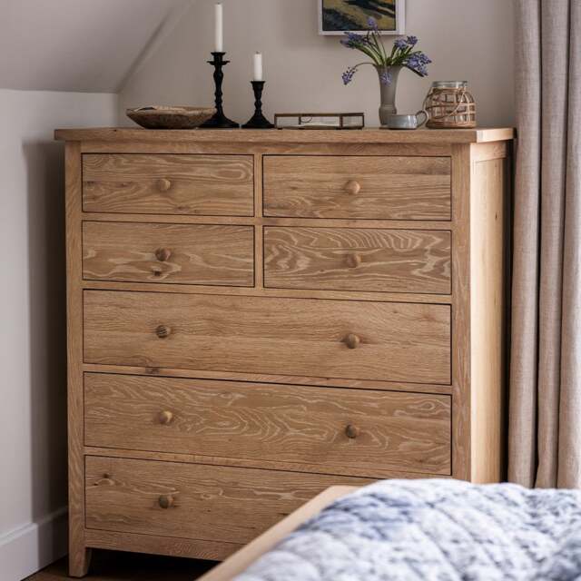 7 Drawer Chest - Inglesham Whitewash Oak - The Cotswold Company - image 1