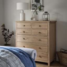 7 Drawer Chest - Inglesham Whitewash Oak - The Cotswold Company - thumbnail 4