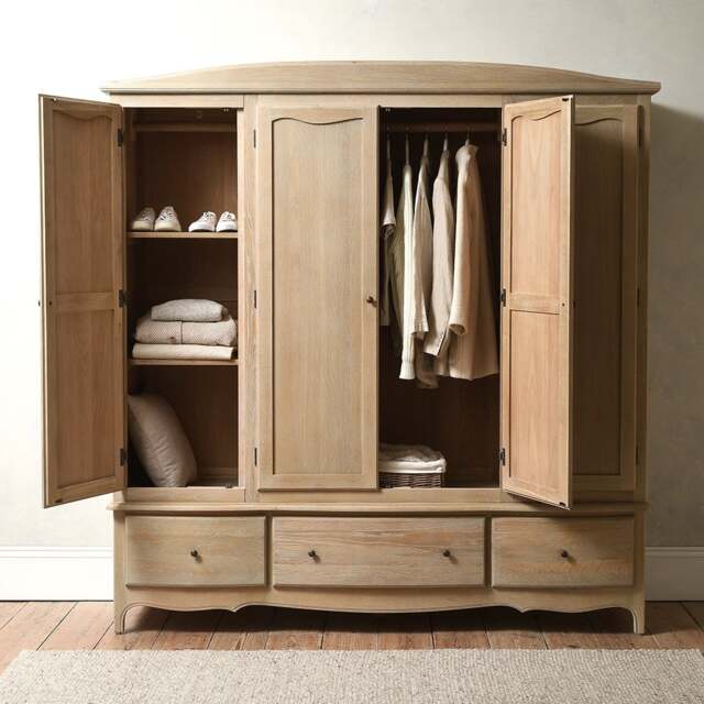 Camille Limewash Oak Quad Wardrobe - The Cotswold Company - image 1