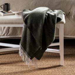 Throw with Cashmere - Forest Green - Home Accessories - The Cotswold Company - thumbnail 3