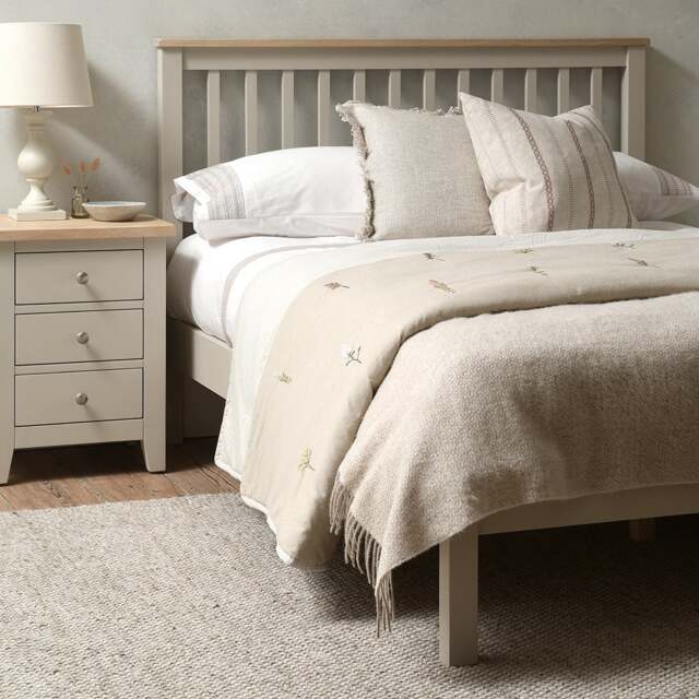 Double Bed - Chester Limestone - The Cotswold Company - image 1