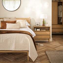 King Size Bed - Winson Light Oak - The Cotswold Company