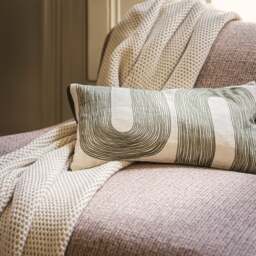 Cushion 30x50cm - Lyneham Green - The Cotswold Company - thumbnail 3