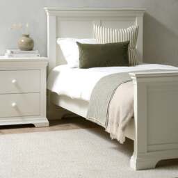3ft Single Bed - Chantilly Warm White - The Cotswold Company