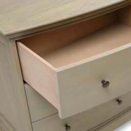 Low and Wide 6 Drawer Chest - Winchcombe Smoked Oak - The Cotswold Company - thumbnail 5