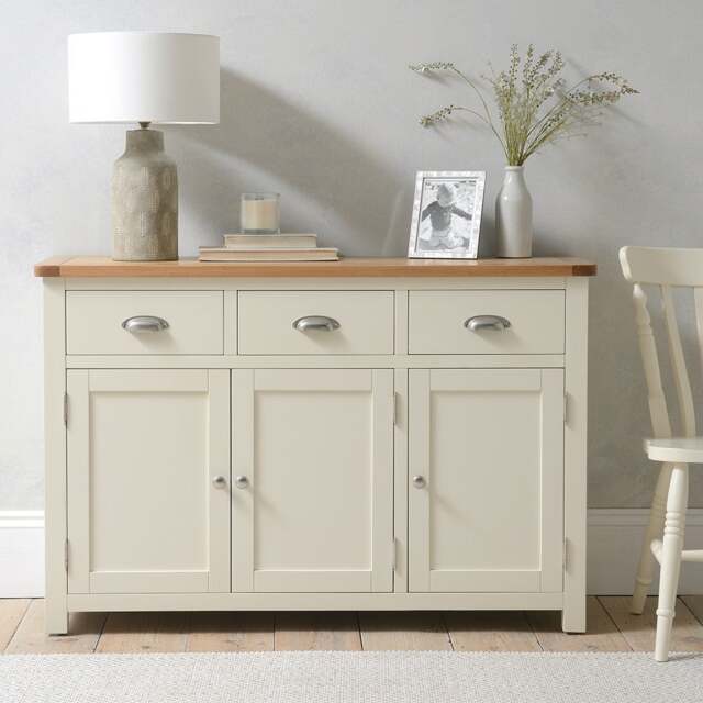 Sussex Cotswold Cream Large Sideboard - The Cotswold Company - image 1