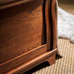 Double Sleigh Bed - Winchcombe Dark Oak - The Cotswold Company - thumbnail 3