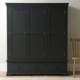 Chantilly Dusky Black Triple Wardrobe - The Cotswold Company - thumbnail 4