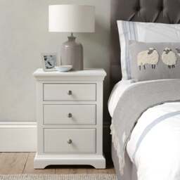 Fairford Soft White 3 Drawer Bedside Table - The Cotswold Company