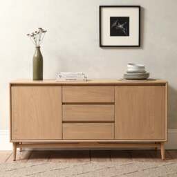 Winson Light Oak Sideboard - The Cotswold Company - thumbnail 3