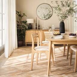 Winson Light Oak 8 Seater Dining Table - The Cotswold Company - thumbnail 4