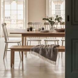 Berkeley Nordic Oak 6-8 Seater Extending Dining Table - The Cotswold Company