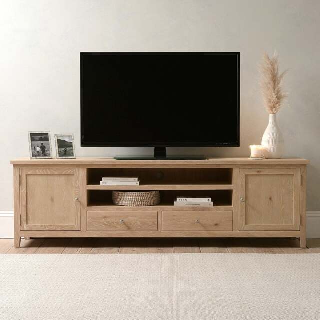 Inglesham Whitewash Oak XXL TV Stand up to 90 - The Cotswold Company - image 1
