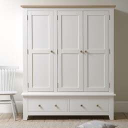 Triple Wardrobe - Chester Pure White - The Cotswold Company - thumbnail 3