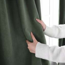 Curtain Pair 135x137cm - Lodgemore Velvet Moss - The Cotswold Company - thumbnail 3