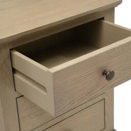 Bibury Smoked Oak 3 Drawer Bedside - The Cotswold Company - thumbnail 6