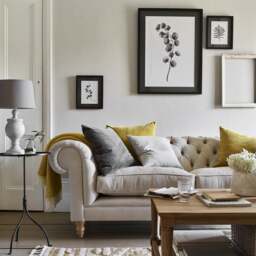 Elkstone Mellow Oak Coffee Table - The Cotswold Company - thumbnail 2
