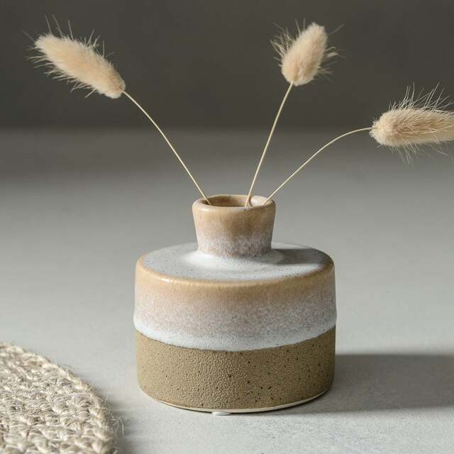 Vase White Speckle Stoneware - The Cotswold Company - image 1