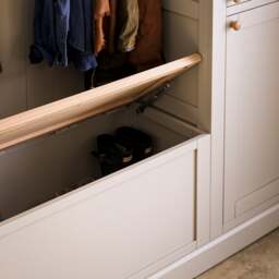 Bootility Unit - Chester Dove Grey - The Cotswold Company - thumbnail 3