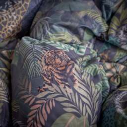 Night Lark® x Chester Zoo Midnight Safari Coverless Duvet Set - thumbnail 4