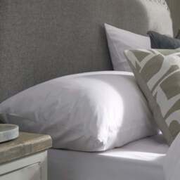 200 Thread Count Classic 100% BCI Cotton Pair of Pillowcases - thumbnail 5