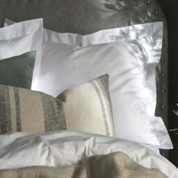 200 Thread Count Classic 100% BCI Cotton Pair of Pillowcases - thumbnail 6