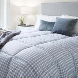 Night Lark® Gingham Print Coverless Duvet - thumbnail 4